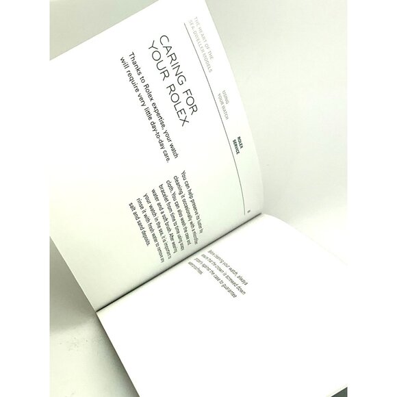 Authentic Rolex Oyster Perpetual Sea-Dweller Deepsea 2022 Green Booklet Manual - Picture 13 of 16